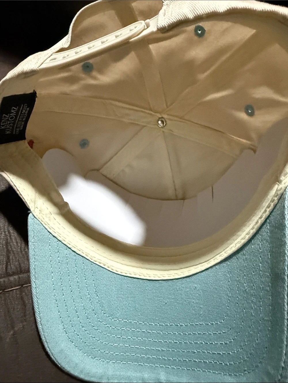 Women’s Beige & Light Blue Embroidered 'I Need a Vacation' Trucker Hat